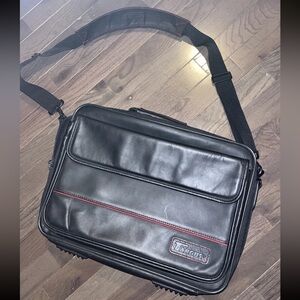 Targus 16" Laptop Computer Case Leather Bag Black Padded Carry On Shoulder Strap